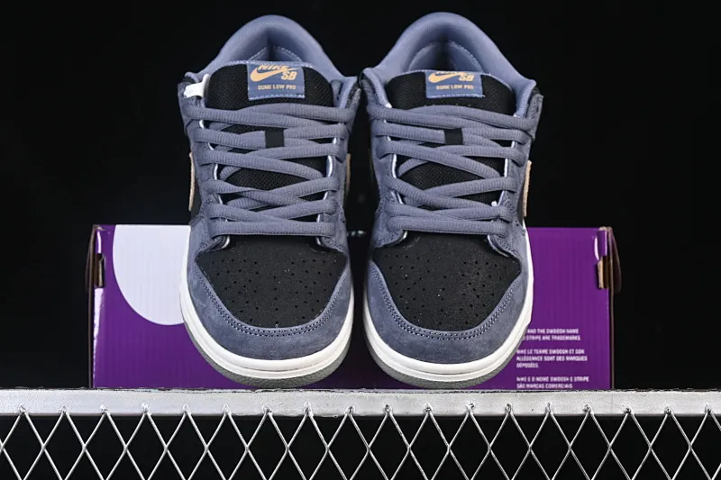 All Categories Nk SB Dunk Series Nk SB Dunk Low Low-top sneakers Nike Dunk SB Dunk Low "Dark Smoke Grey" smoke color low-top casual skate shoes HF3063-002